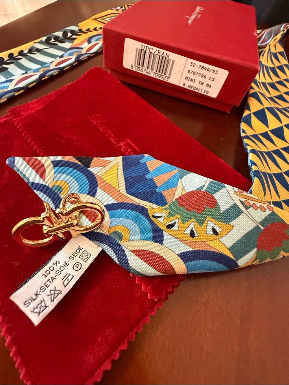 Salvatore Ferragamo Multicolor Geometric Silk Twilly with Gold ring - Picture 3 of 5